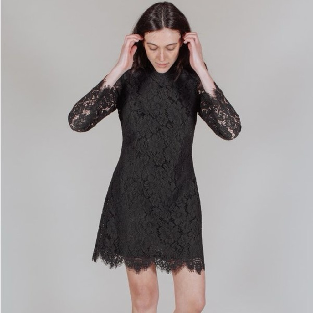 Beautiful black lace dress 🖤